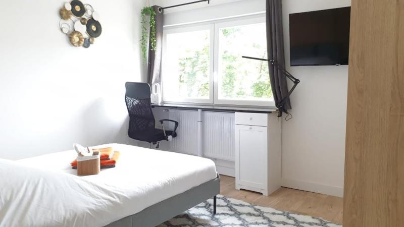 Chambre Privee 14M - Wifi - Appart' 120M Woippy Exteriör bild